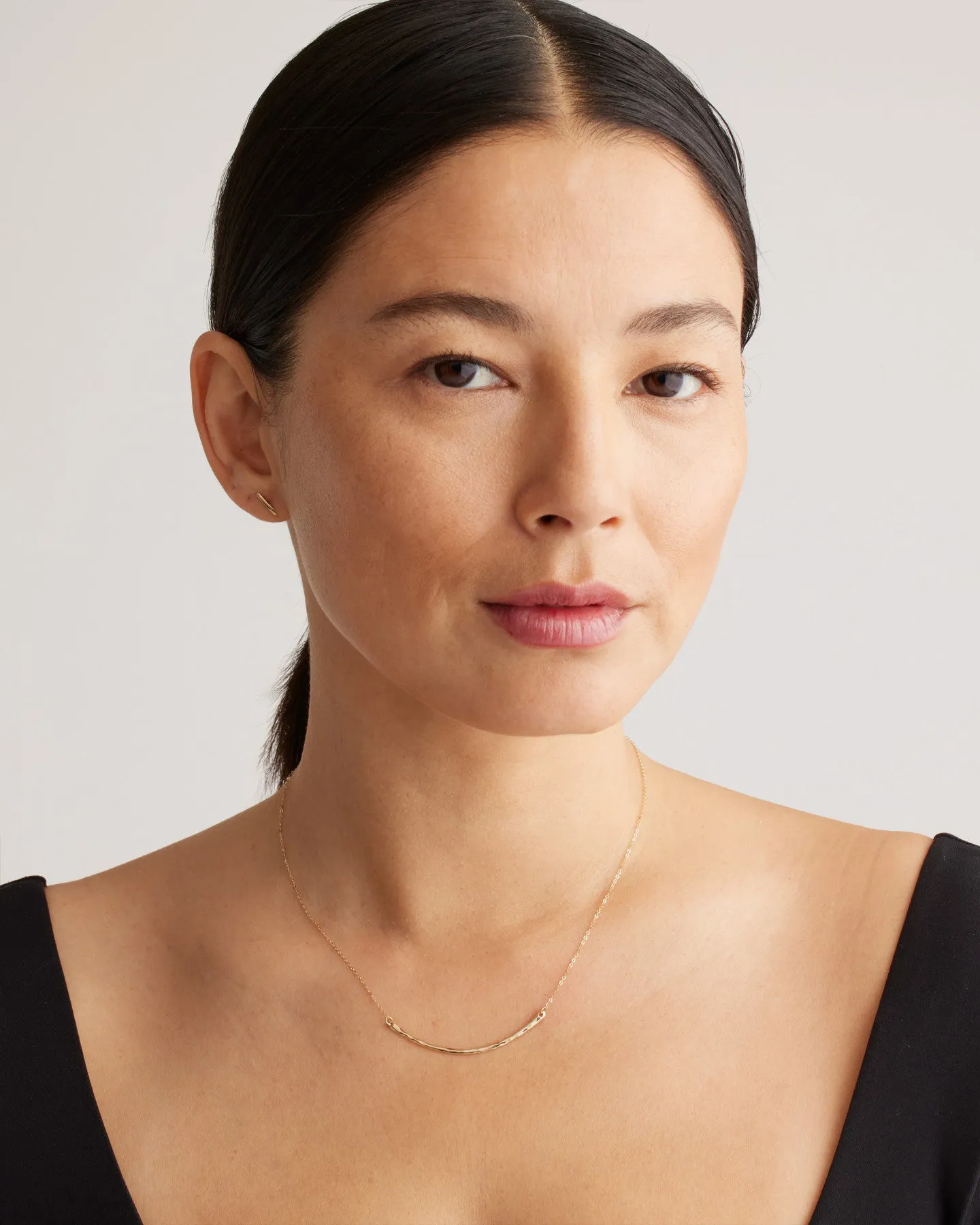 14k Gold Hammered Curve Necklace
