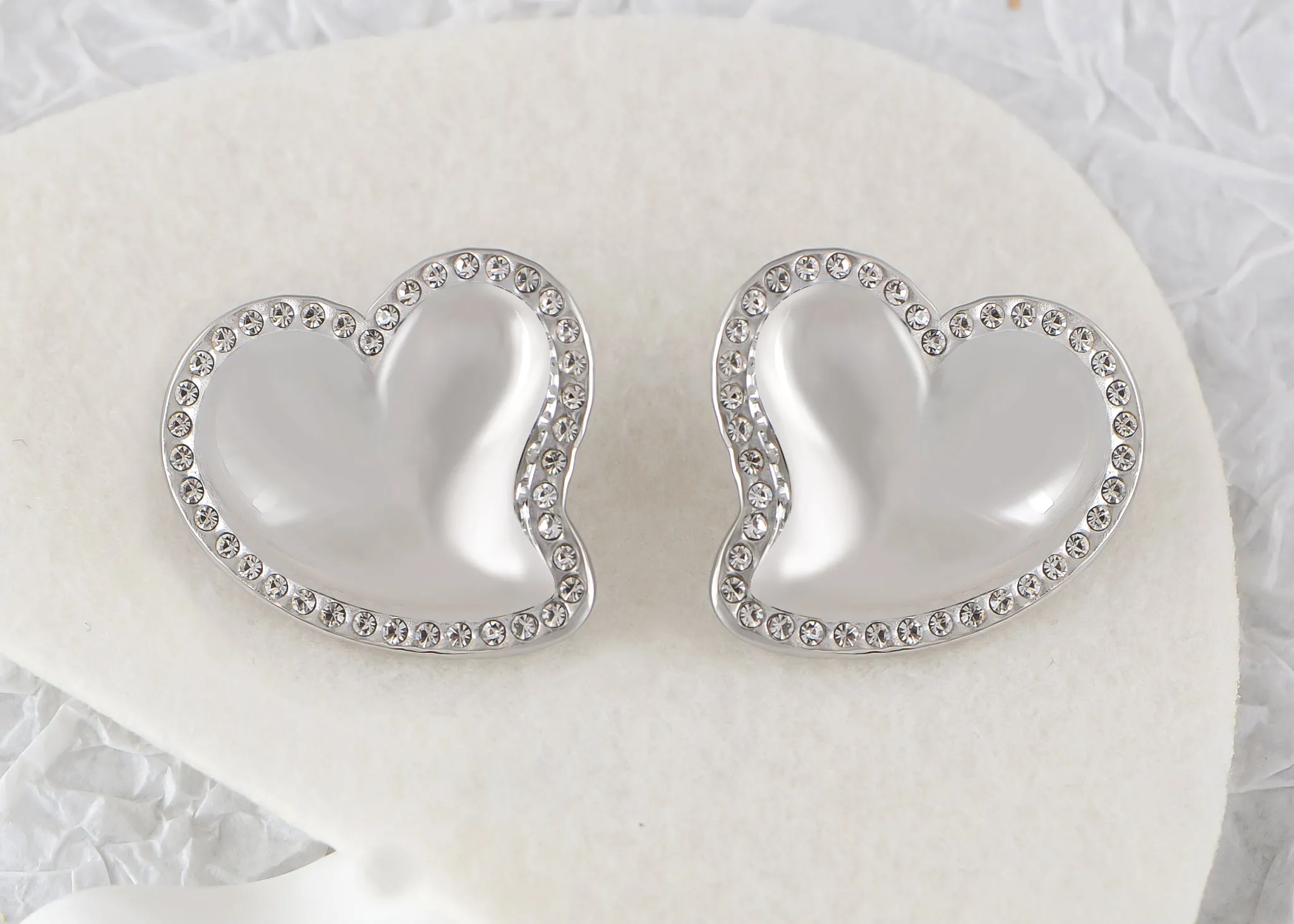 Alilang Stainless Steel Sparkly Clear Crystal Rhinestones Heart Stud Earrings Geometric Chunky Earrings