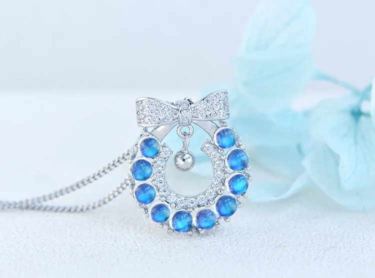 Chic Womens Christmas Wreath Blue Moonstone Pendant Necklace White Gold Plated Silver Necklace