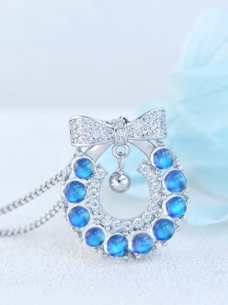 Chic Womens Christmas Wreath Blue Moonstone Pendant Necklace White Gold Plated Silver Necklace