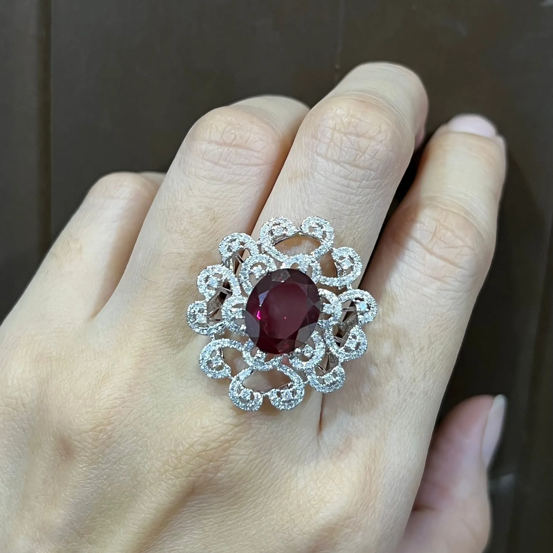 Grand Ruby Gemstones & Diamond Full Jewelry Set 14kt