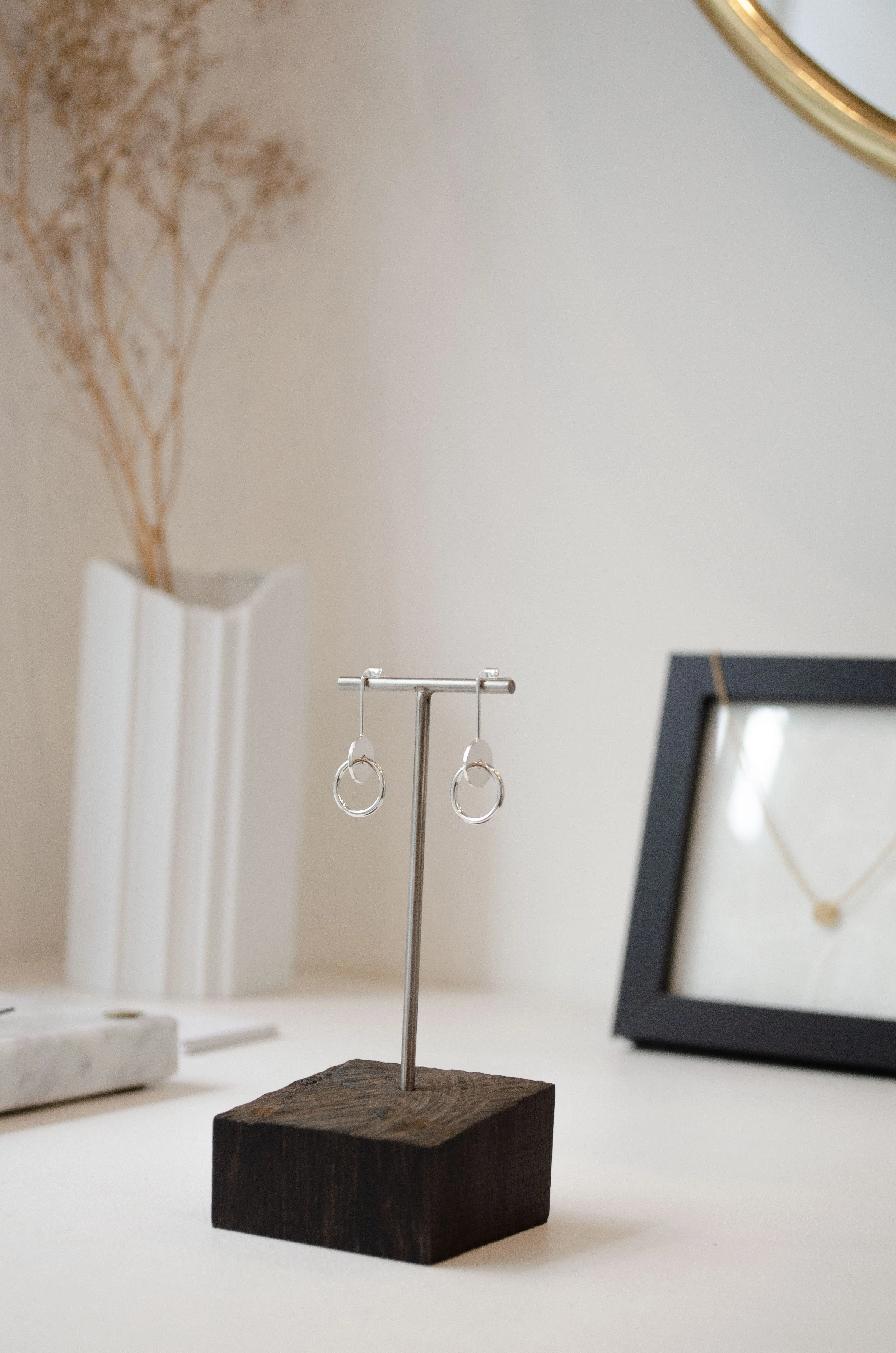 Interlocking circles earrings N°11