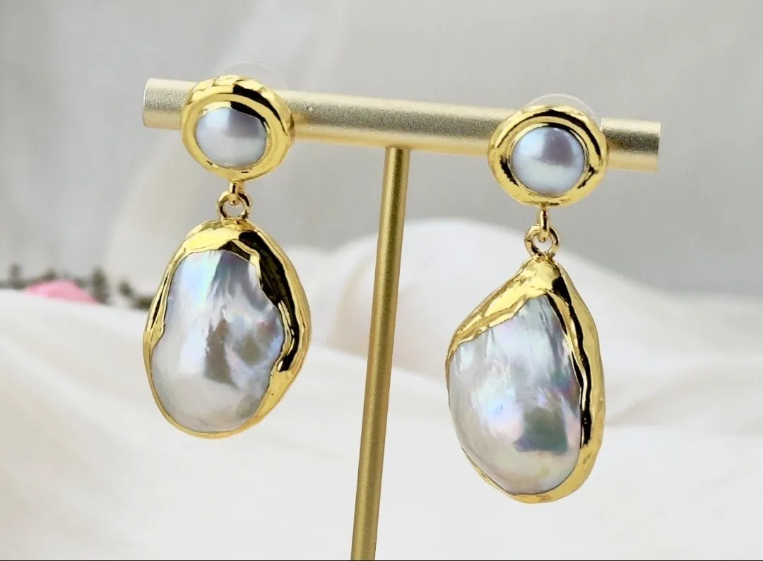 Natural baroque pearl earrings