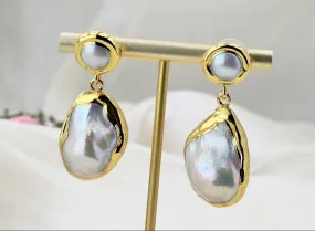 Natural baroque pearl earrings