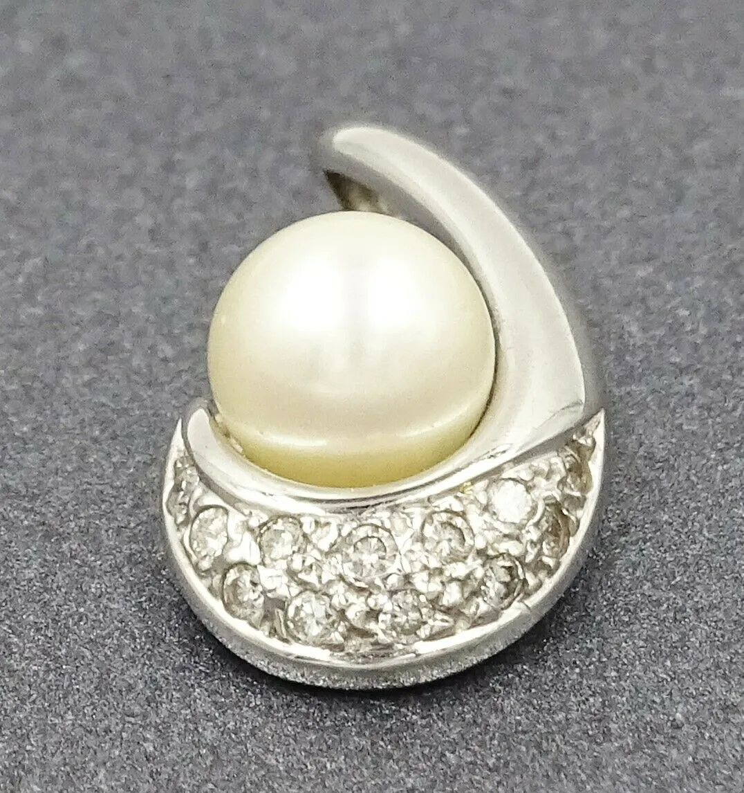 Pearl & Diamond 14ct White Gold Pendant
