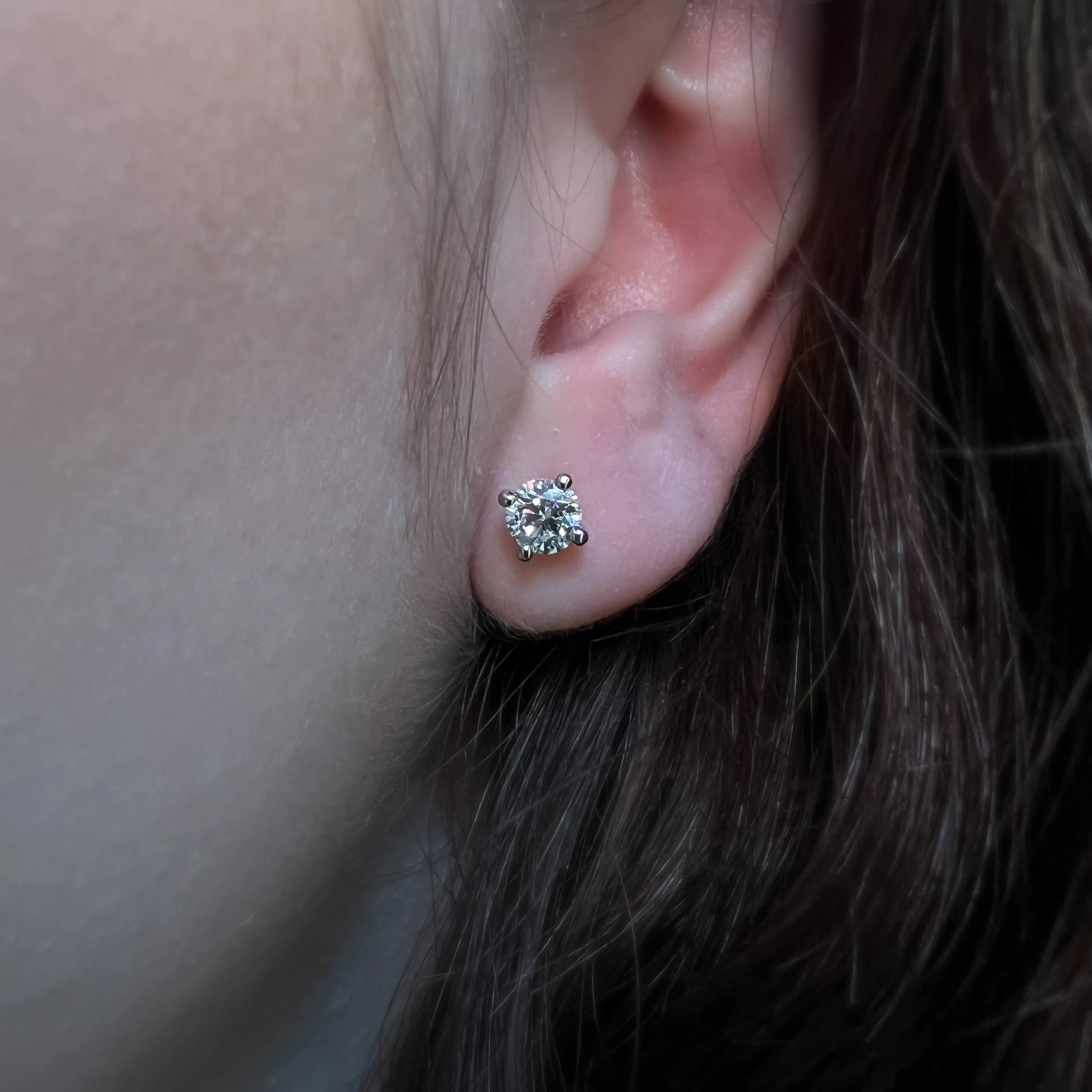Platinum 1.00ct Classic Round Brilliant Cut Diamond Classic Stud Earrings