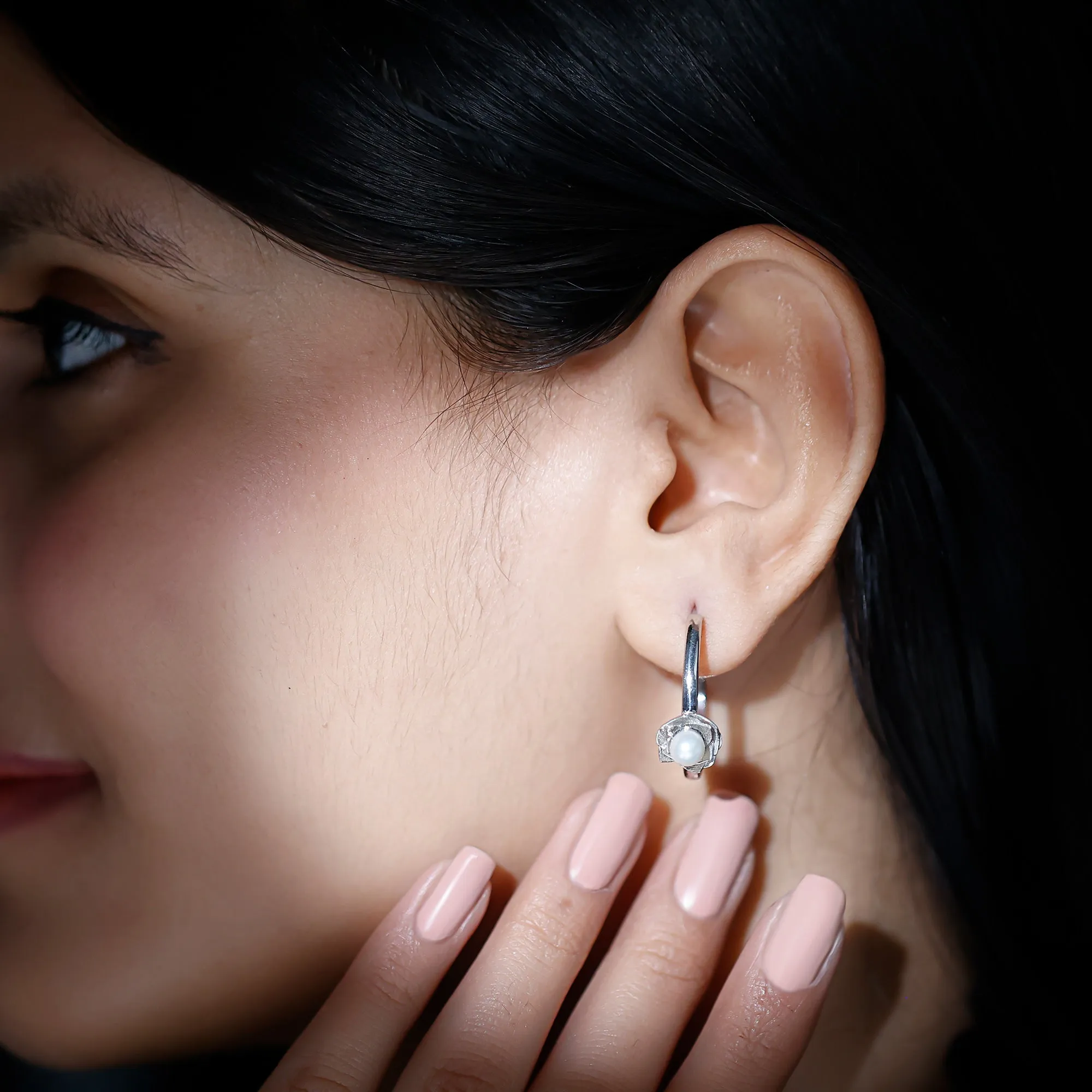 Round Shape Freshwater Pearl Flower Hoop Earrings