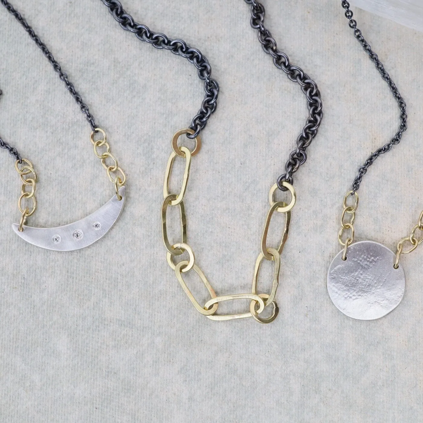 Selene Swing Necklace