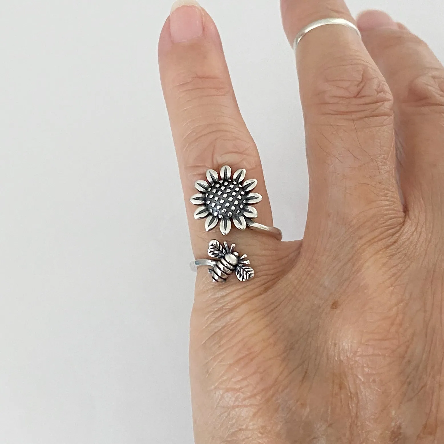 Sterling Silver Dainty Bumblebee And Sunflower Ring, Flower Ring, Silver Rings, Bee Ring